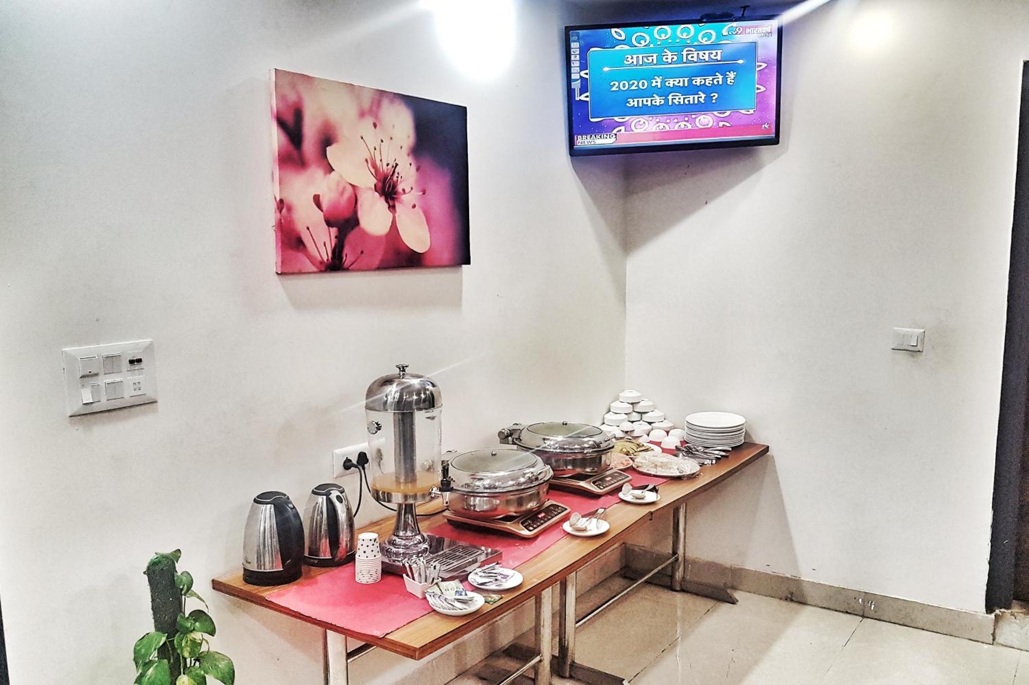 Hotel Delhi Aerocity, Nh 48 Нью-Дели Экстерьер фото