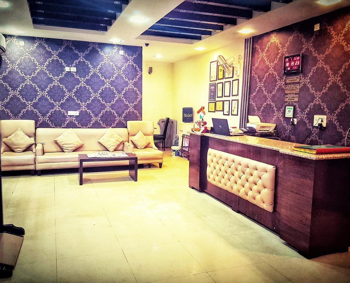 Hotel Delhi Aerocity, Nh 48 Нью-Дели Экстерьер фото